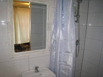 Фото номера Одноместный номер Отели типа «постель и завтрак» Aroma Skuodiškio Užeiga г. Skuodas 8
